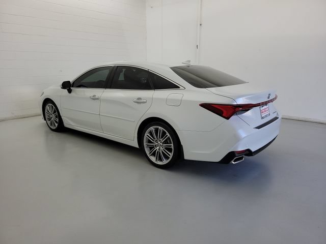 Used 2021 Toyota Avalon Limited w/ Advanced Safety Package FWD image 7