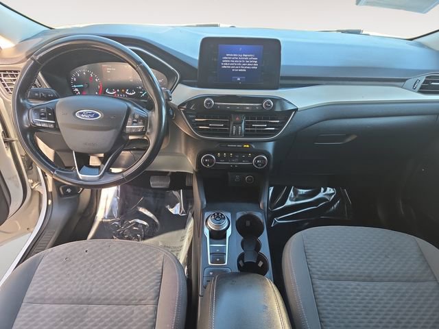 Used 2021 Ford Escape SE w/ SE Sport Appearance Package image 10
