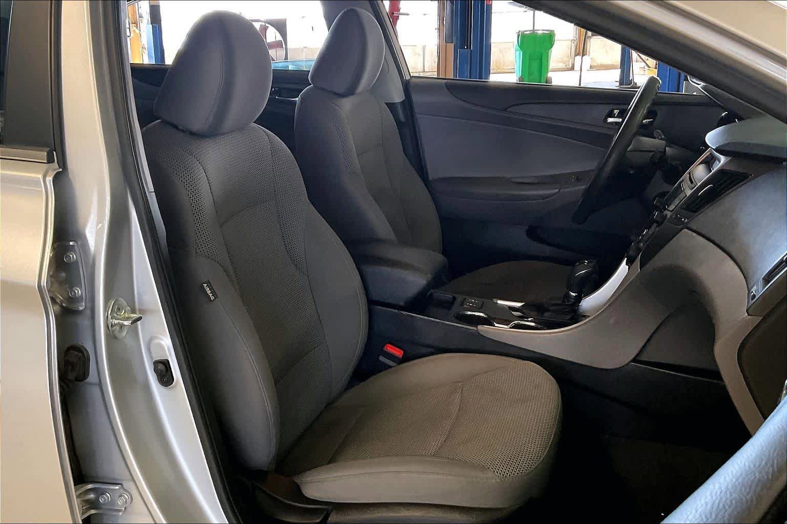 Used 2013 Hyundai Sonata GLS w/ Popular Equipment Pkg FWD image 8