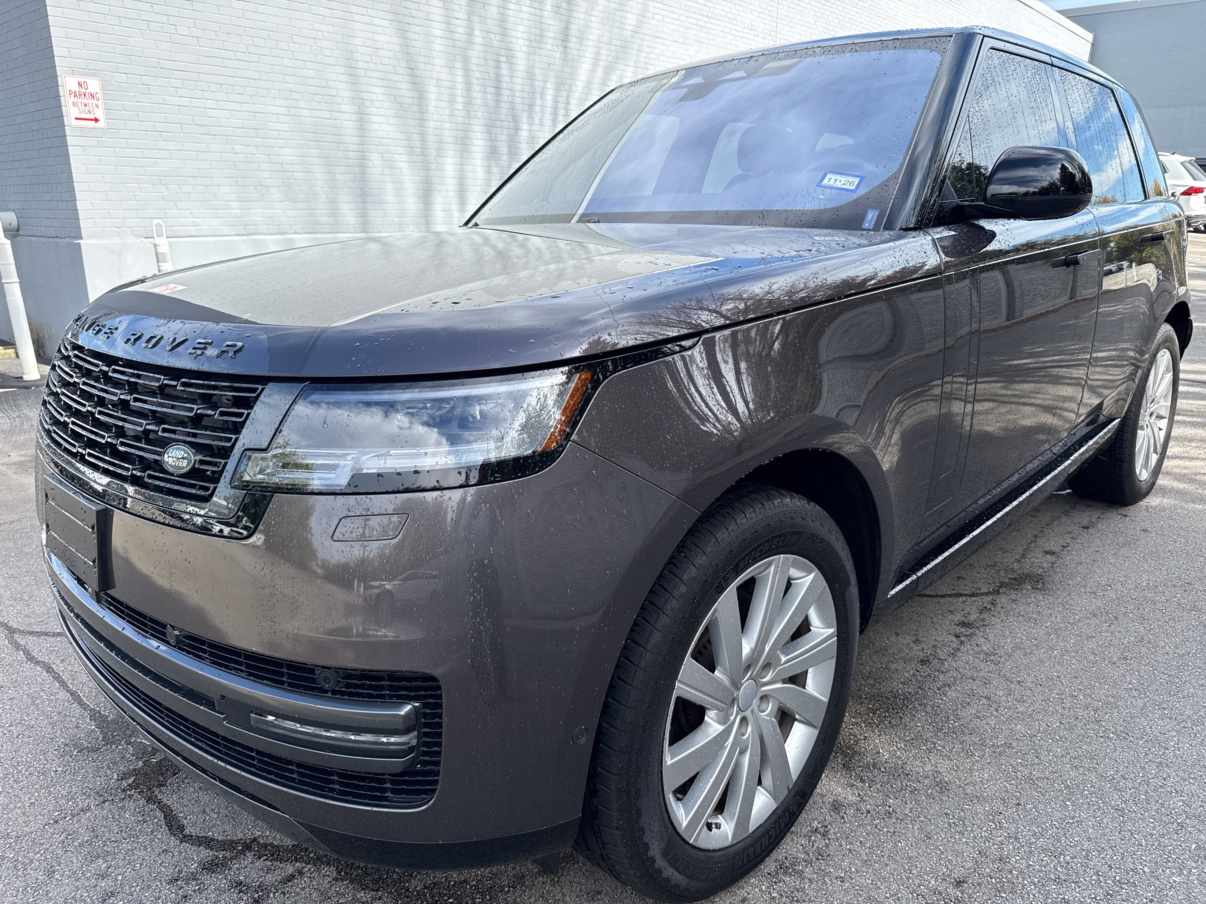Used 2023 Land Rover Range Rover SE