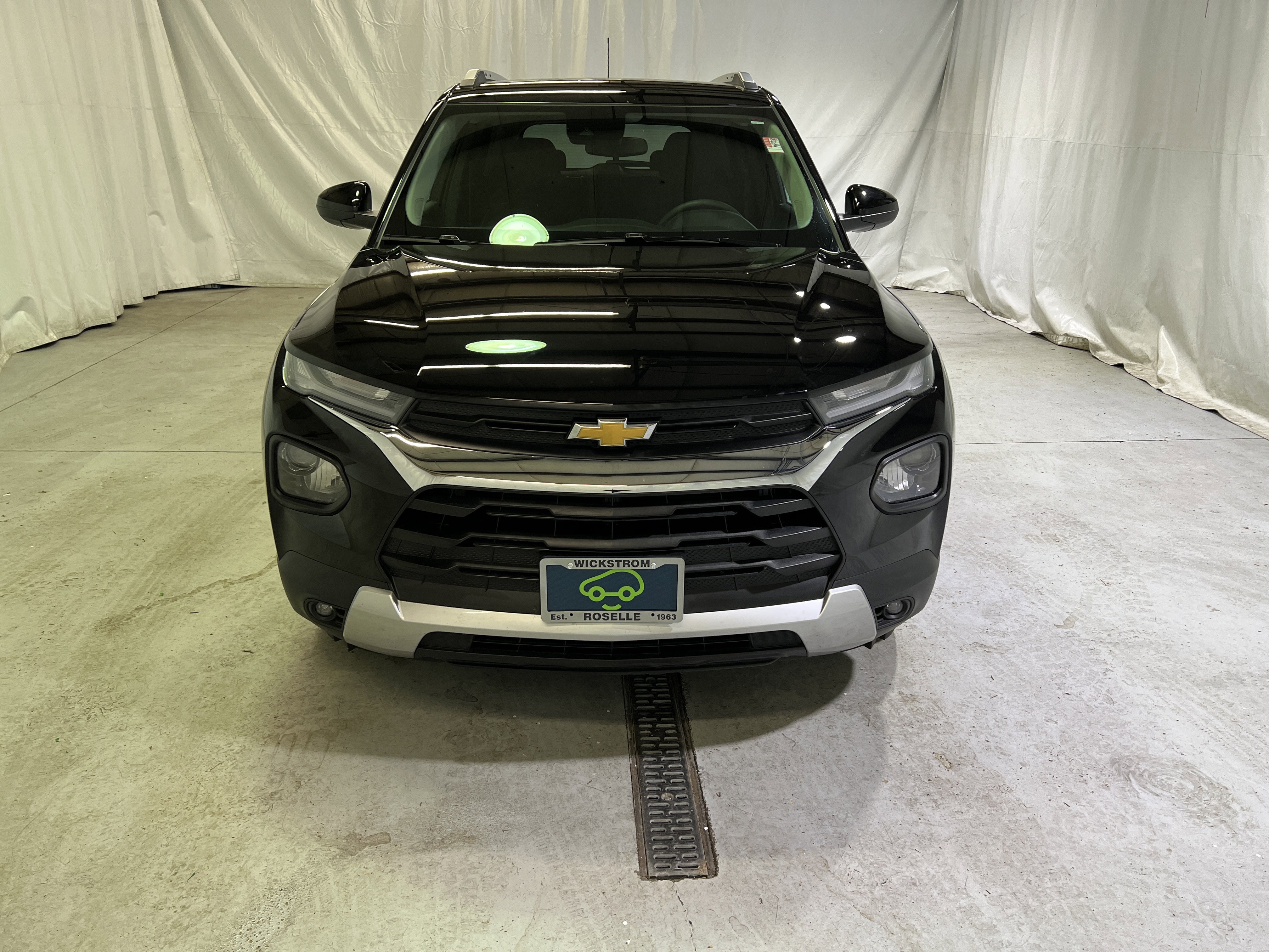 Used 2023 Chevrolet TrailBlazer LT image 3