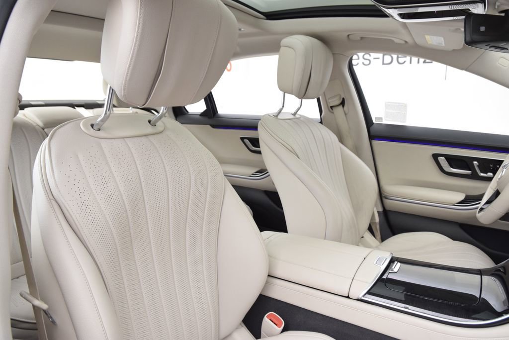 Used 2022 Mercedes-Benz S 500 4MATIC image 17