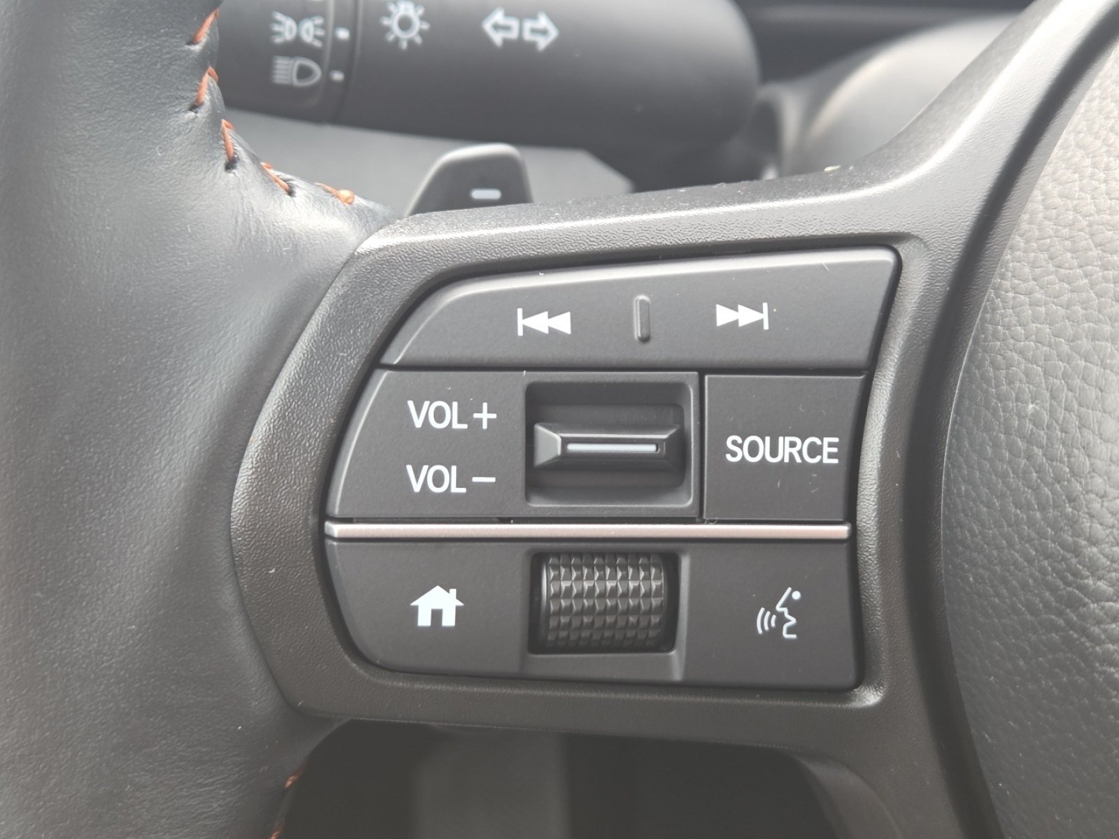 Used 2024 Honda CR-V Sport image 32