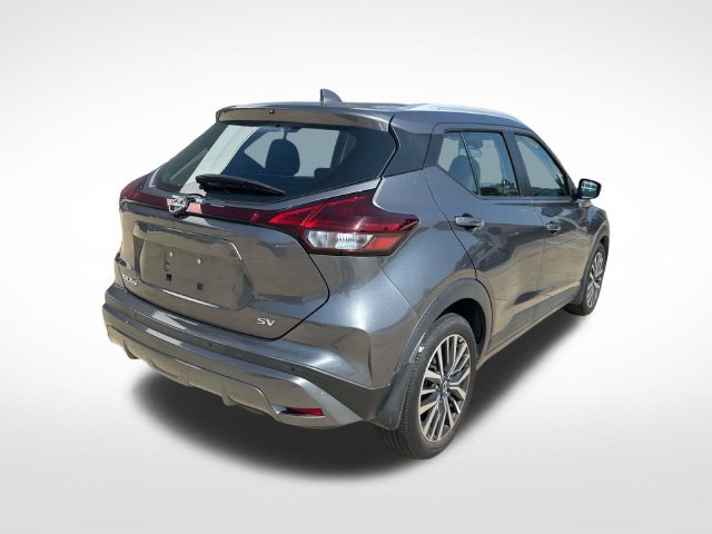 Used 2023 Nissan Kicks SV FWD image 9