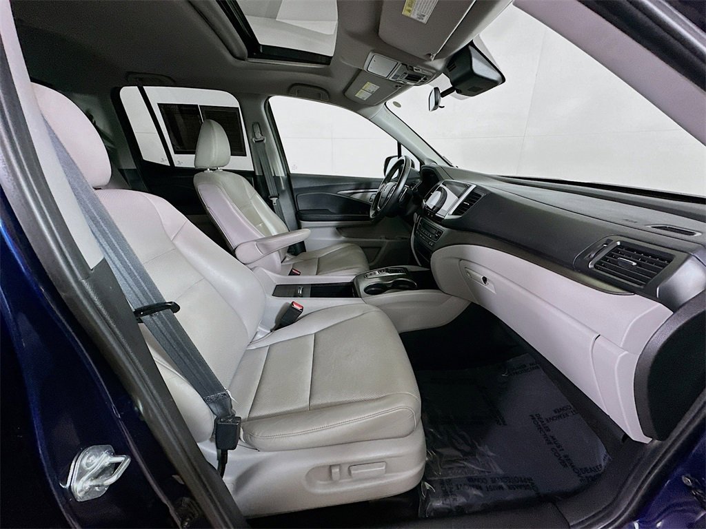 Used 2020 Honda Ridgeline RTL image 9