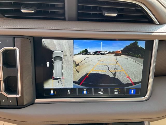 Used 2021 GMC Yukon Denali w/ Denali Ultimate Package AWD/4WD image 15