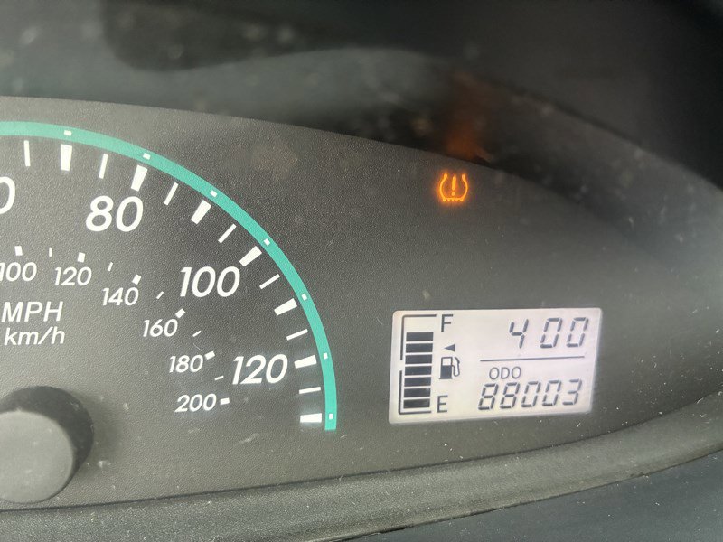 Used 2009 Toyota Yaris Sedan image 9