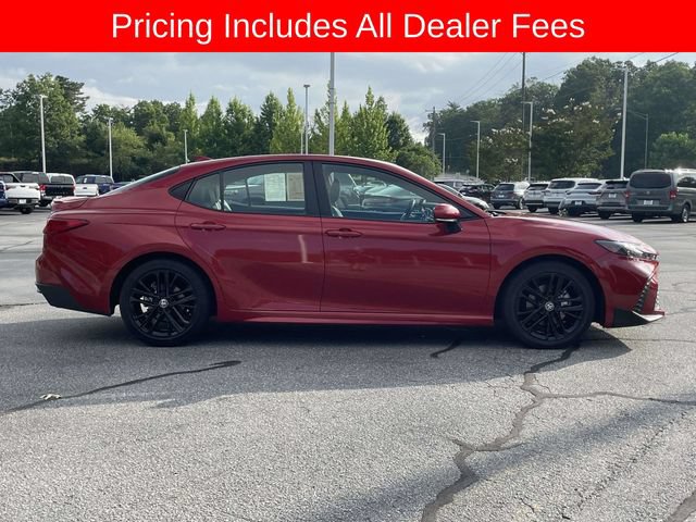 Used 2025 Toyota Camry SE FWD image 6