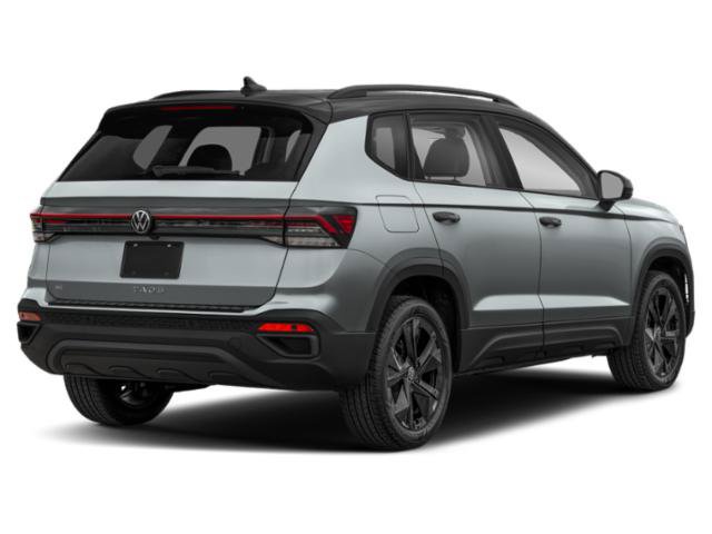New 2027 Volkswagen Taos SE FWD image 2