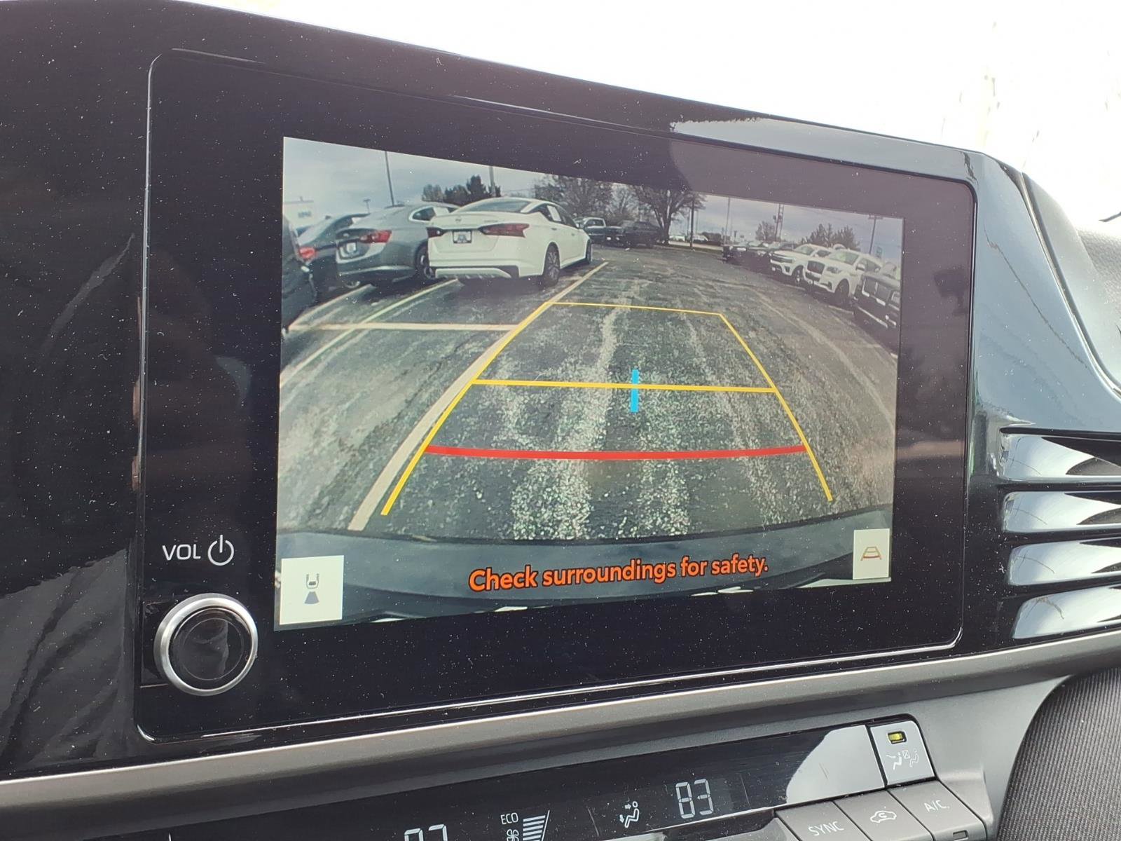 Used 2025 Toyota Camry LE image 14