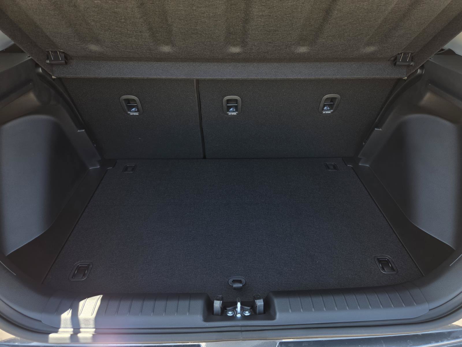 New 2026 Hyundai Venue SEL FWD image 9