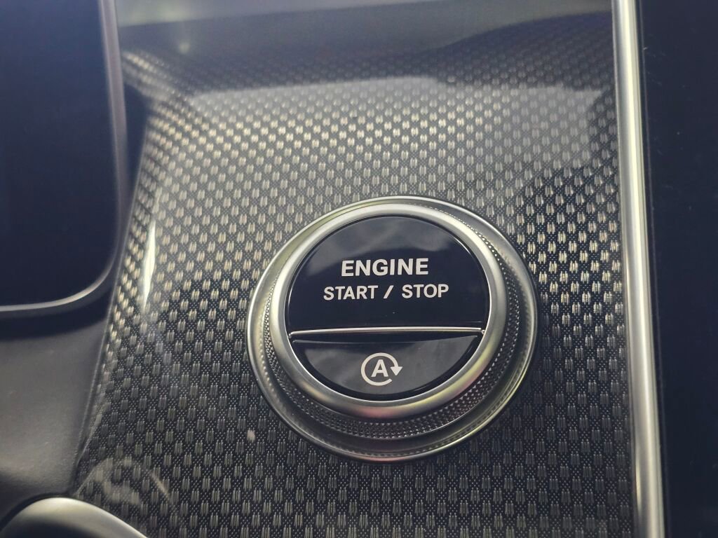 Used 2025 Mercedes-Benz GLC 43 AMG 4MATIC Coupe image 43