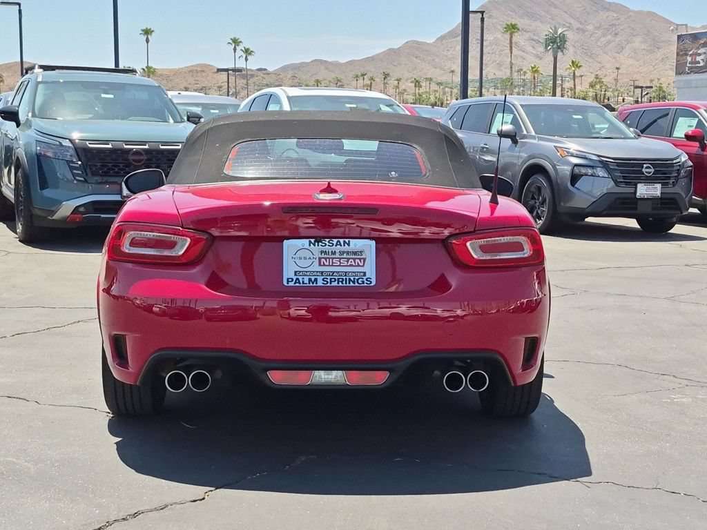 Used 2020 FIAT 124 Spider Abarth w/ Navigation & Sound Group RWD image 4