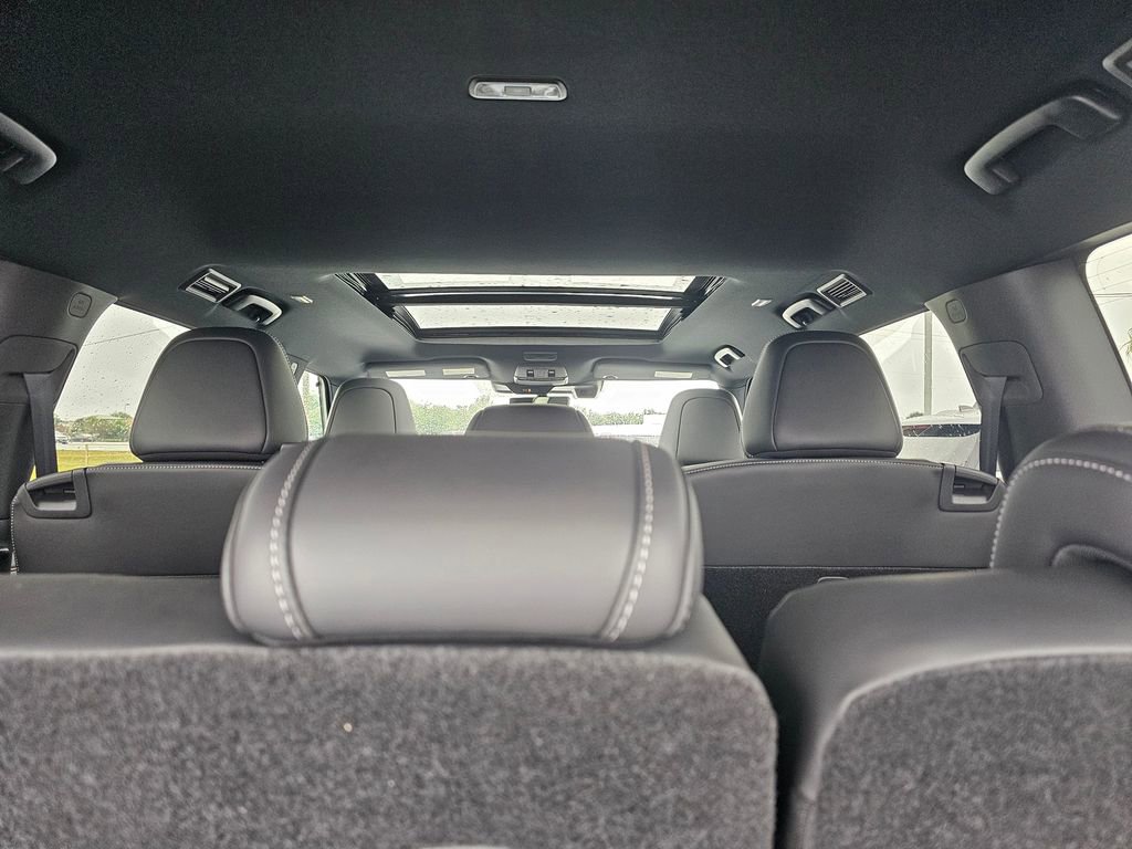 New 2026 Nissan Armada PRO-4X image 12