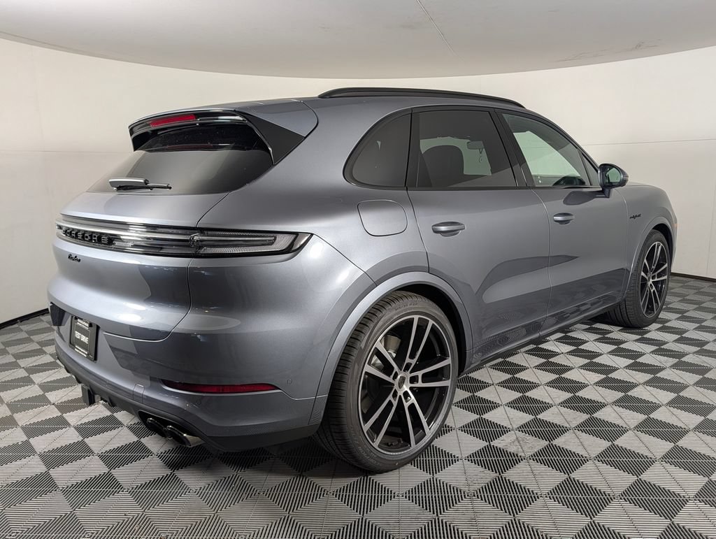 New 2026 Porsche Cayenne Turbo AWD/4WD image 7