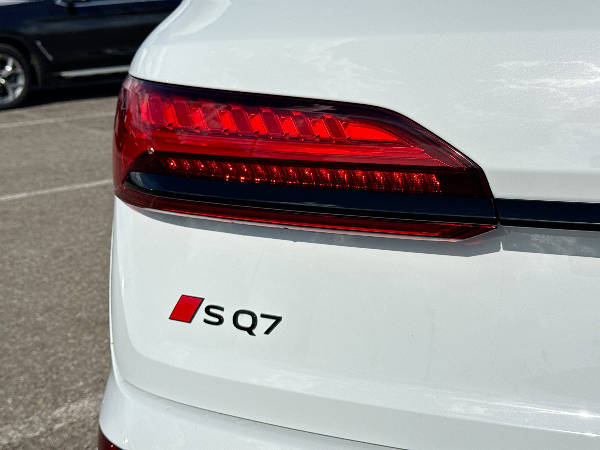 New 2026 Audi SQ7 Premium Plus image 10