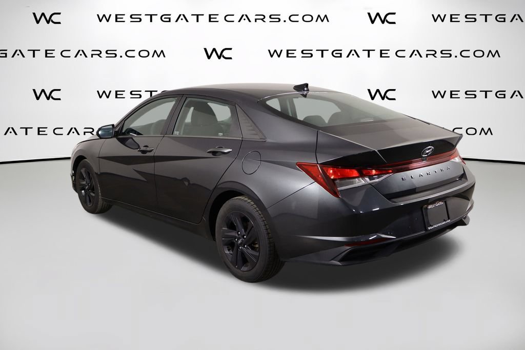 Used 2022 Hyundai Elantra SEL FWD image 40
