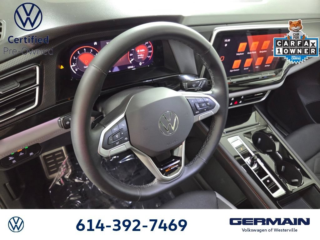 Certified 2025 Volkswagen Atlas Peak Edition SE AWD/4WD image 12