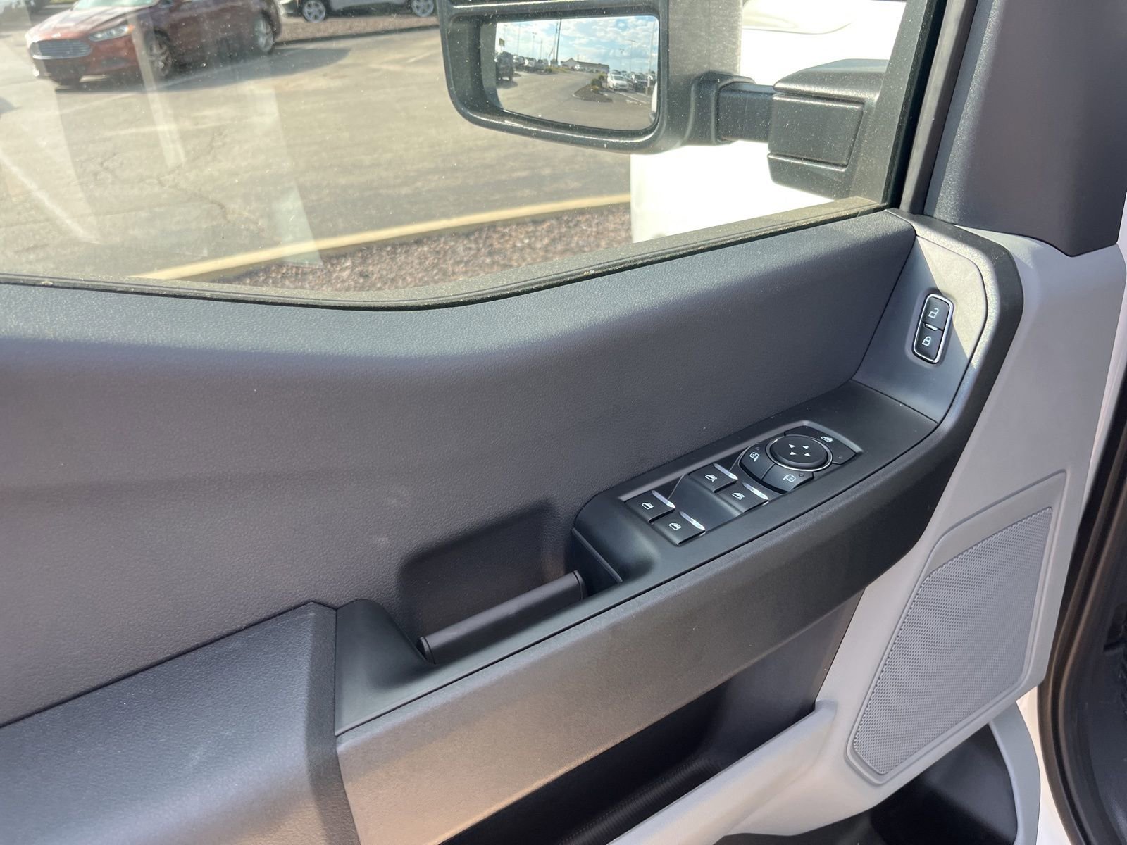 New 2026 Ford F250 XL w/ XL Chrome Package AWD/4WD image 27