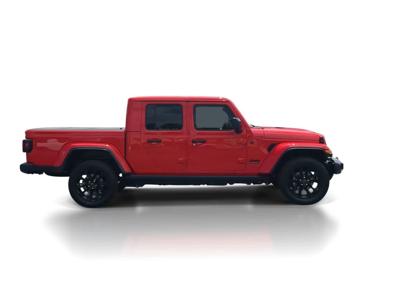 Used 2024 Jeep Gladiator Sport AWD/4WD image 9