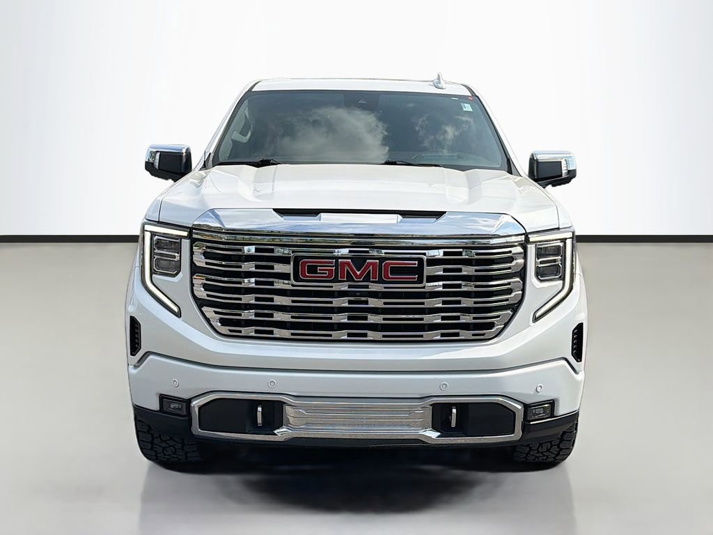 Used 2022 GMC Sierra 1500 Denali w/ Denali Reserve Package image 2