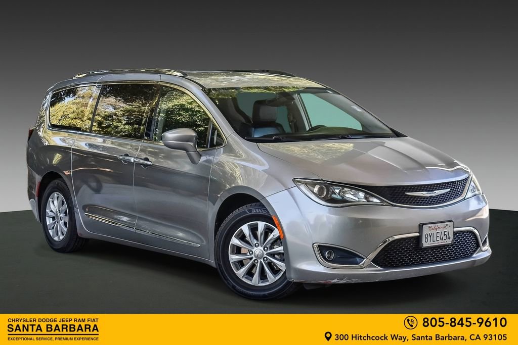 Used 2018 Chrysler Pacifica Touring-L