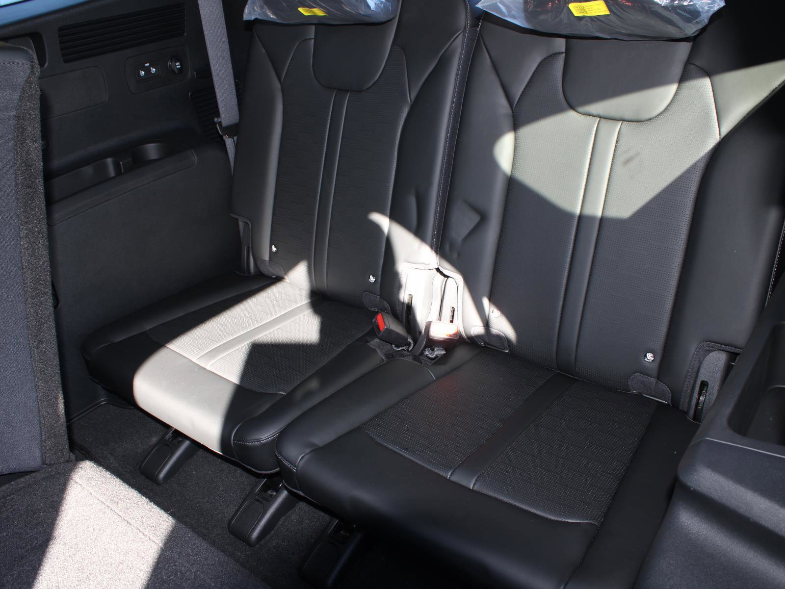 New 2026 Kia Sorento S image 16