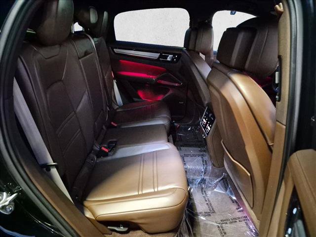 Used 2023 Porsche Cayenne S AWD/4WD image 20
