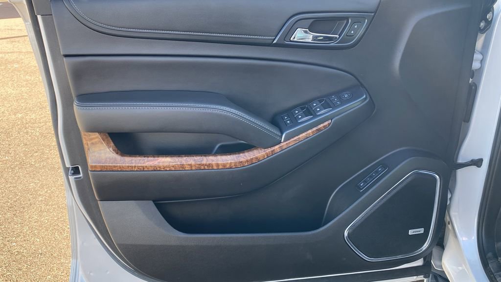 Used 2017 Chevrolet Suburban Premier image 17