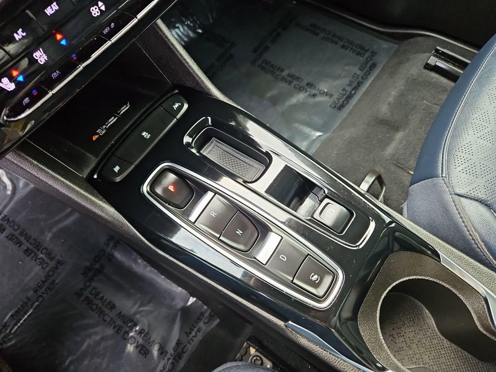 Used 2023 Chevrolet Bolt EUV LT w/ Convenience Package image 20