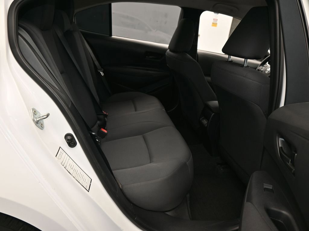 Used 2023 Toyota Corolla LE image 30