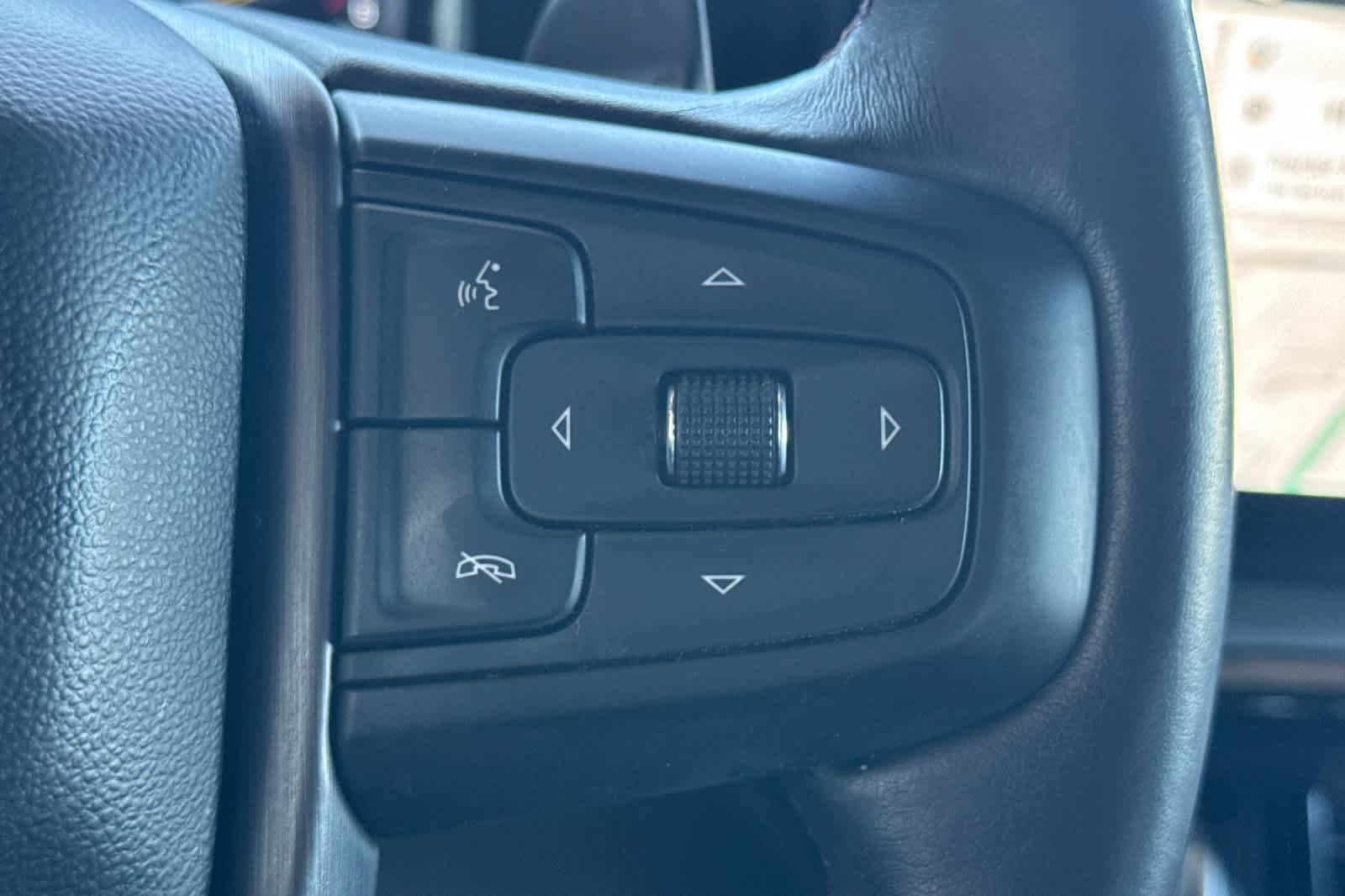 Used 2023 GMC Sierra 1500 AT4X image 28