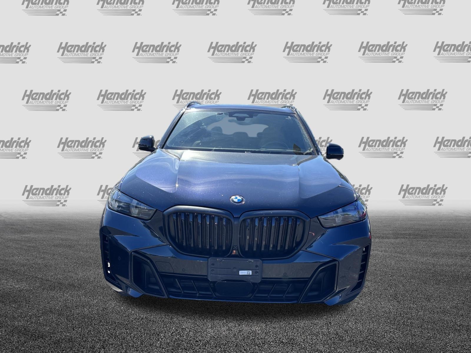 Certified 2024 BMW X5 xDrive40i w/ M Sport Package AWD/4WD image 3
