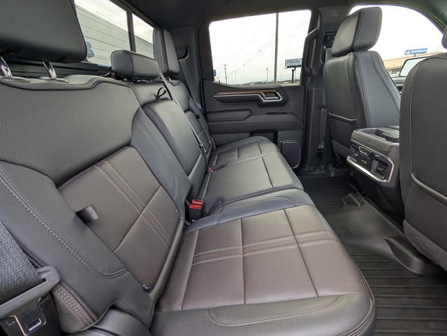 Certified 2022 Chevrolet Silverado 1500 High Country w/ Z71 Off-Road Package image 6