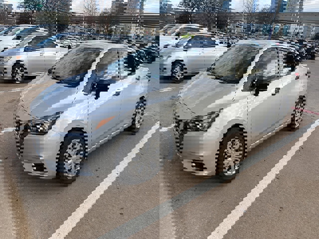 Certified 2020 Nissan Versa S image 2