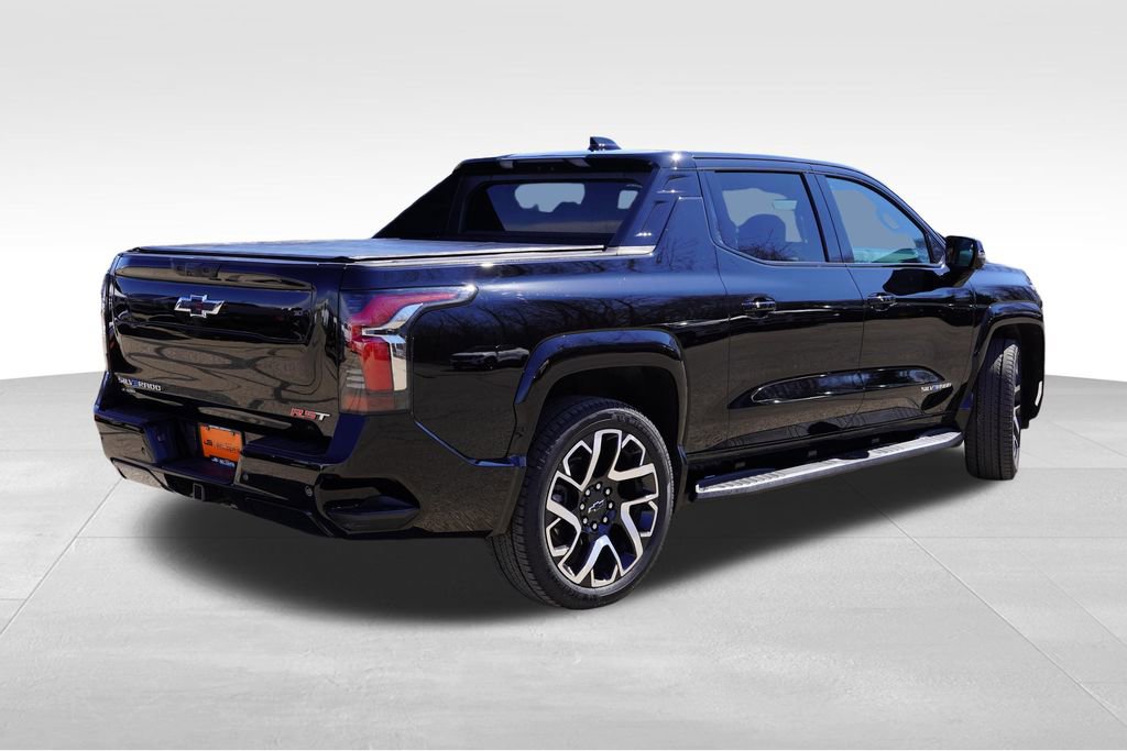 Certified 2025 Chevrolet Silverado EV RST AWD/4WD image 5