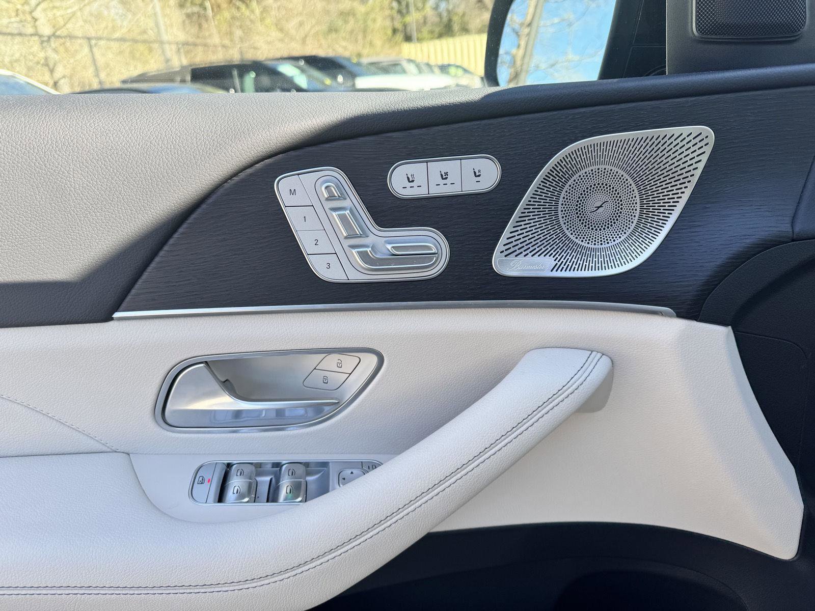 Certified 2026 Mercedes-Benz GLS 450 4MATIC image 6