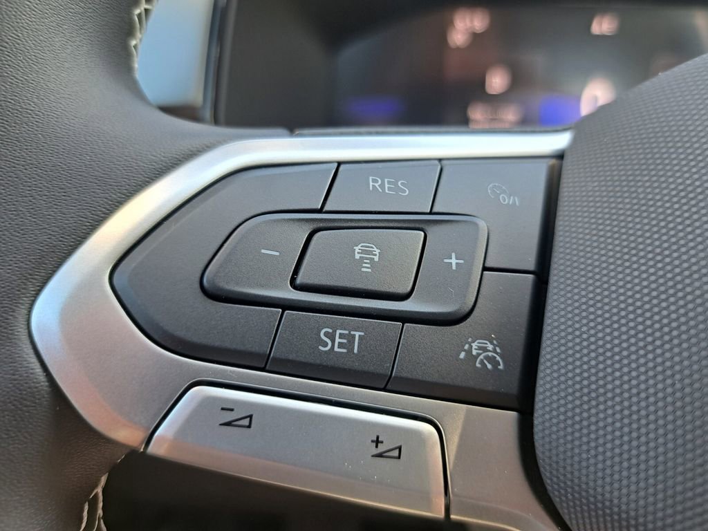 Used 2021 Volkswagen Atlas SEL image 12