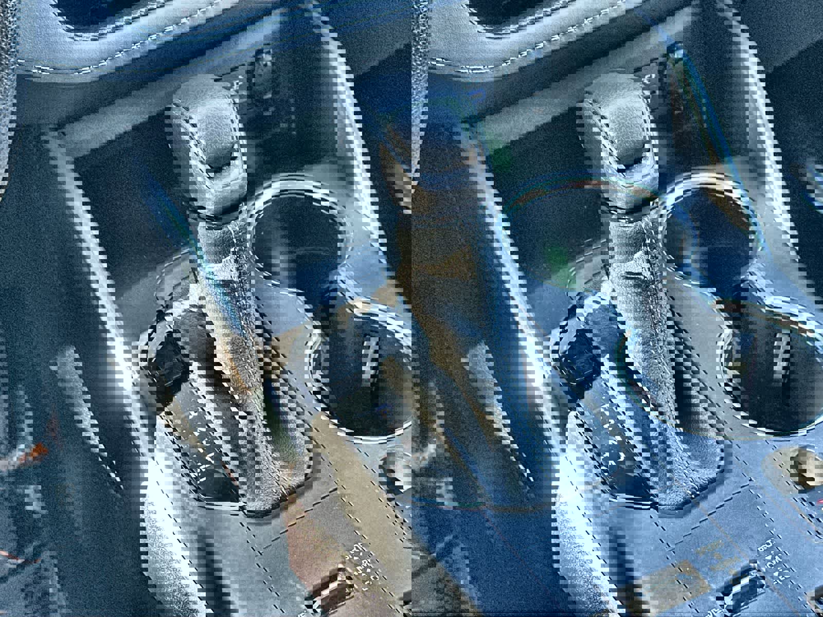 Used 2022 Toyota Highlander L image 23