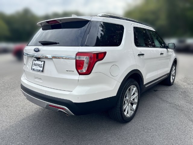 Used 2016 Ford Explorer Limited w/ Equipment Group 301A AWD/4WD image 8