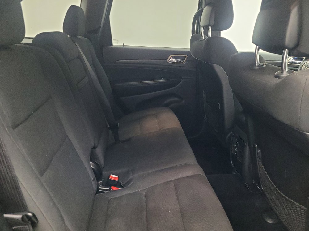 Used 2017 Jeep Grand Cherokee Laredo w/ Quick Order Package 23E image 19