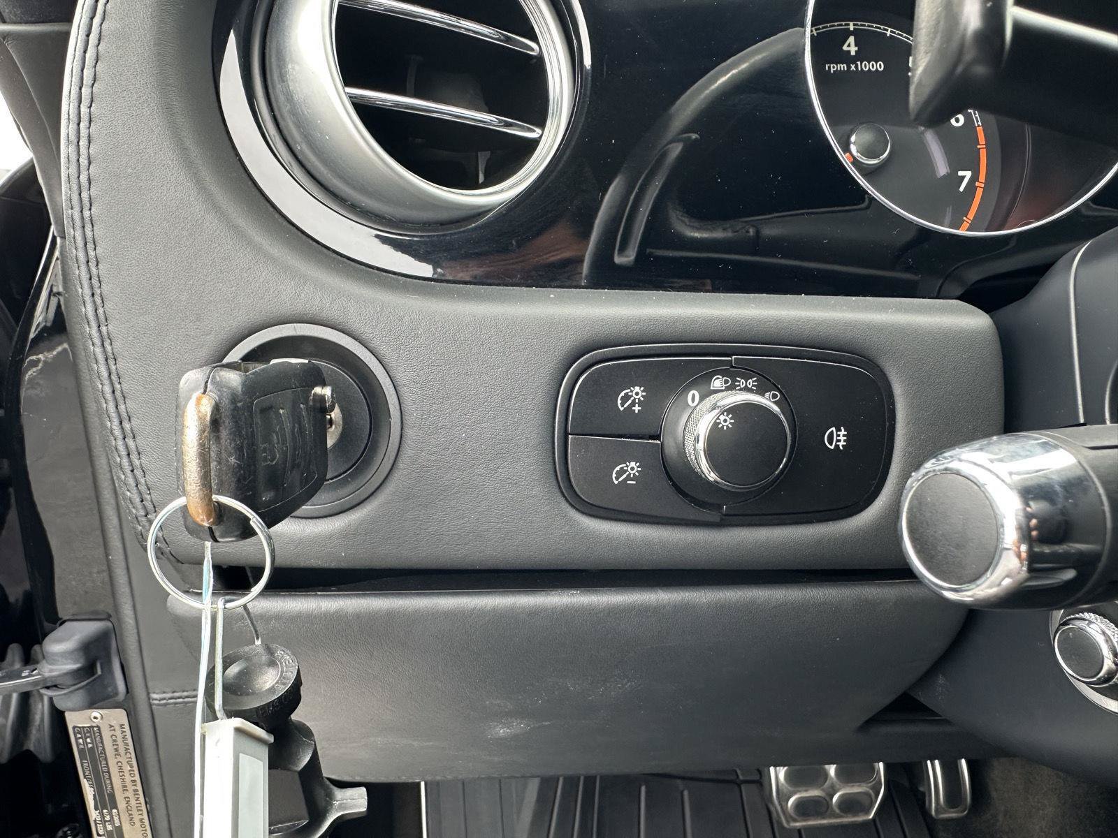 Used 2005 Bentley Continental GT AWD/4WD image 32