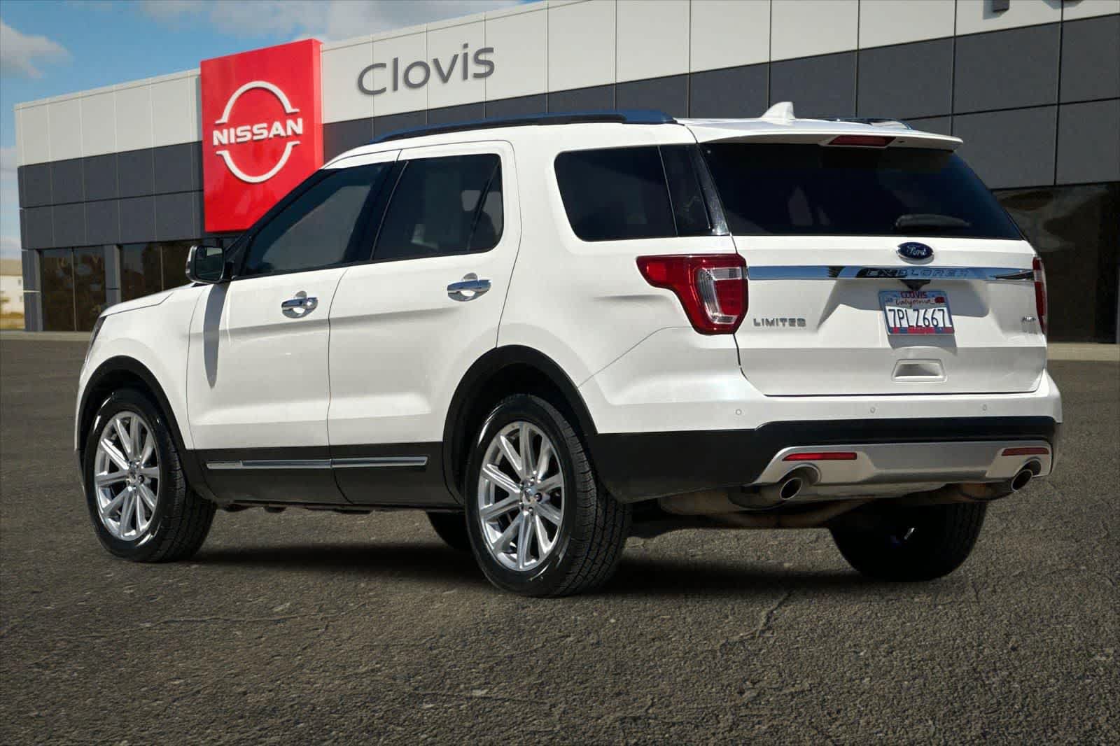 Used 2016 Ford Explorer Limited AWD/4WD image 7