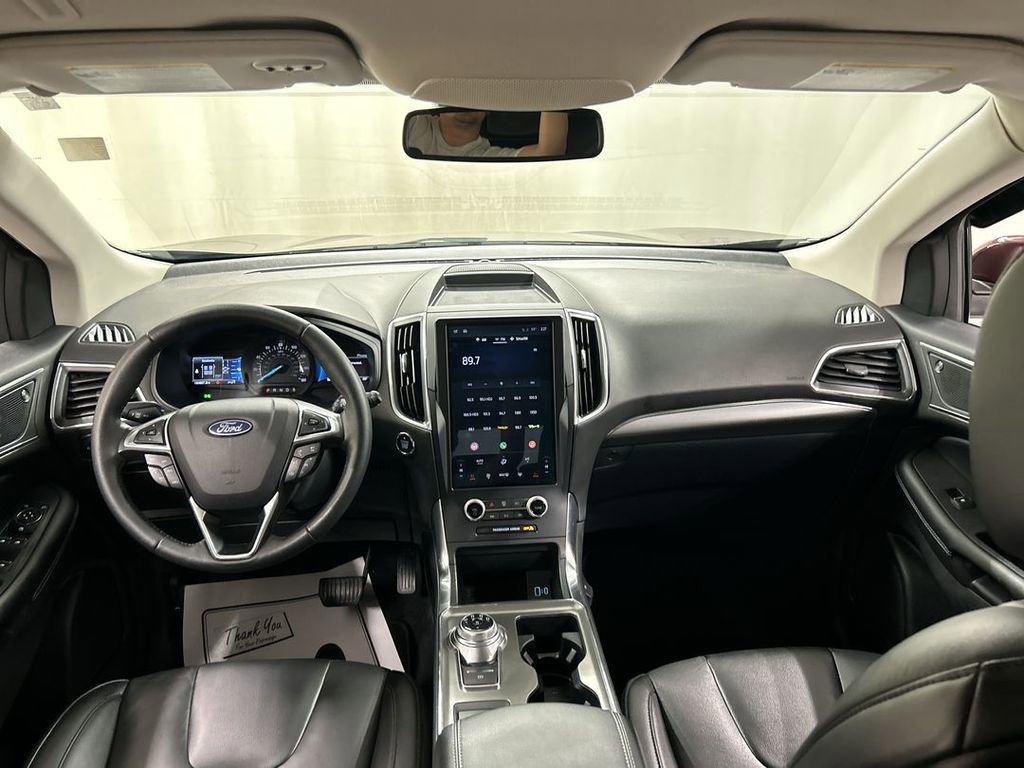 Used 2022 Ford Edge Titanium AWD/4WD image 18