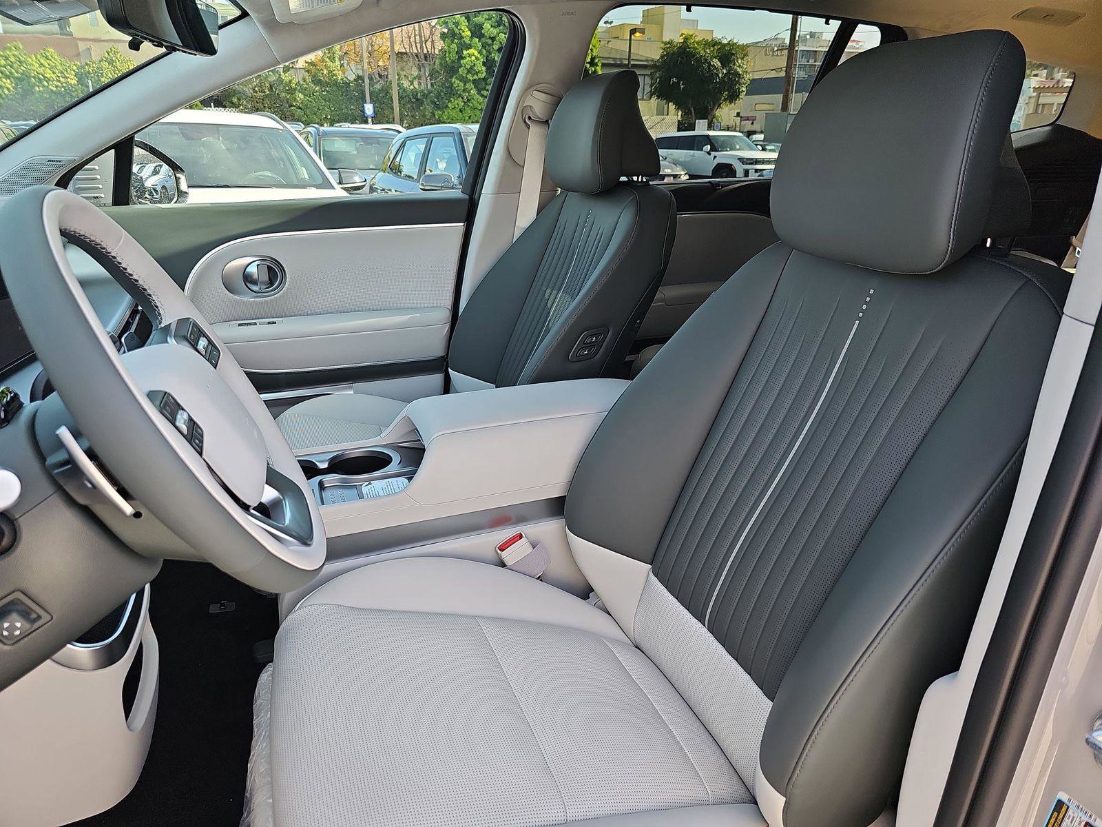 New 2026 Hyundai Ioniq 9 Calligraphy image 17