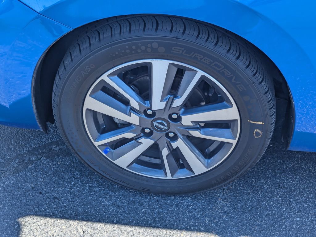 Used 2024 Nissan Versa SV image 13