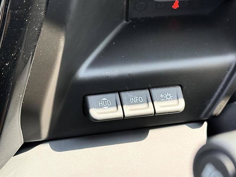 Used 2024 GMC Sierra 1500 AT4 w/ Technology Package AWD/4WD image 65