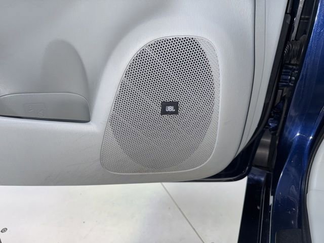 Used 2014 Toyota Prius Four FWD image 2