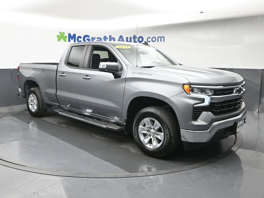 Used 2023 Chevrolet Silverado 1500 LT AWD/4WD image 2