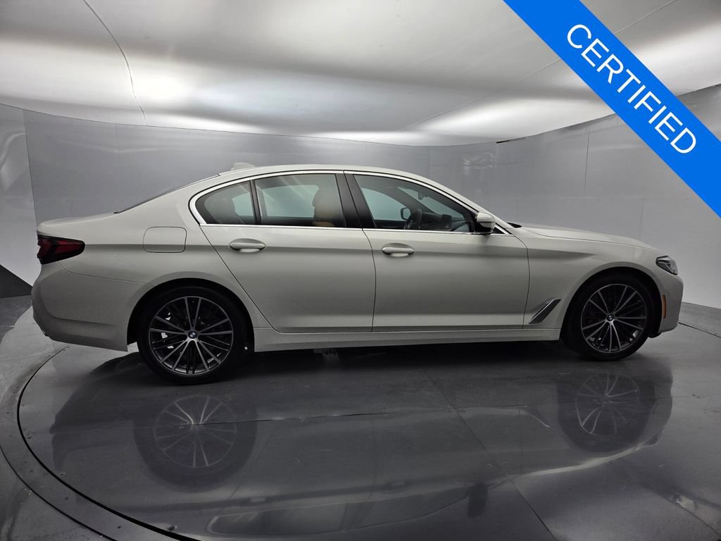Used 2023 BMW 540i w/ Premium Package RWD image 14